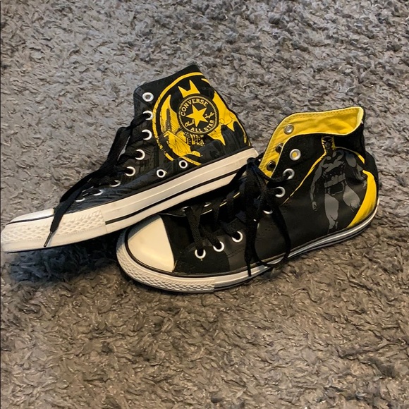 Converse Shoes - DC Comics Batman Converse All Stars Size 9/7